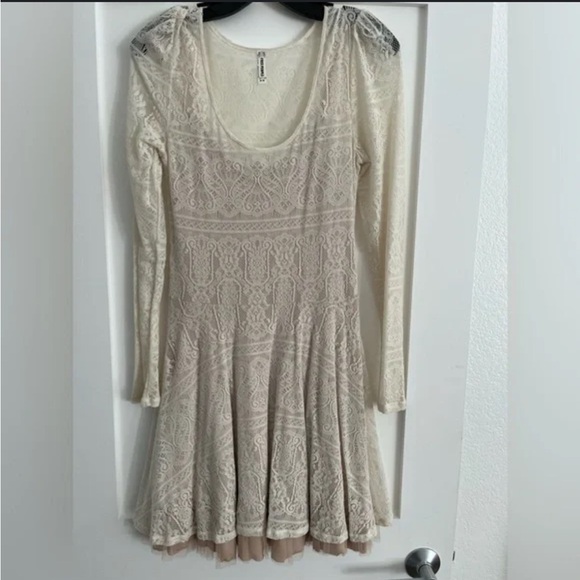 Free People Cream Lace Long Sleeve Dress - Picture 1 of 1